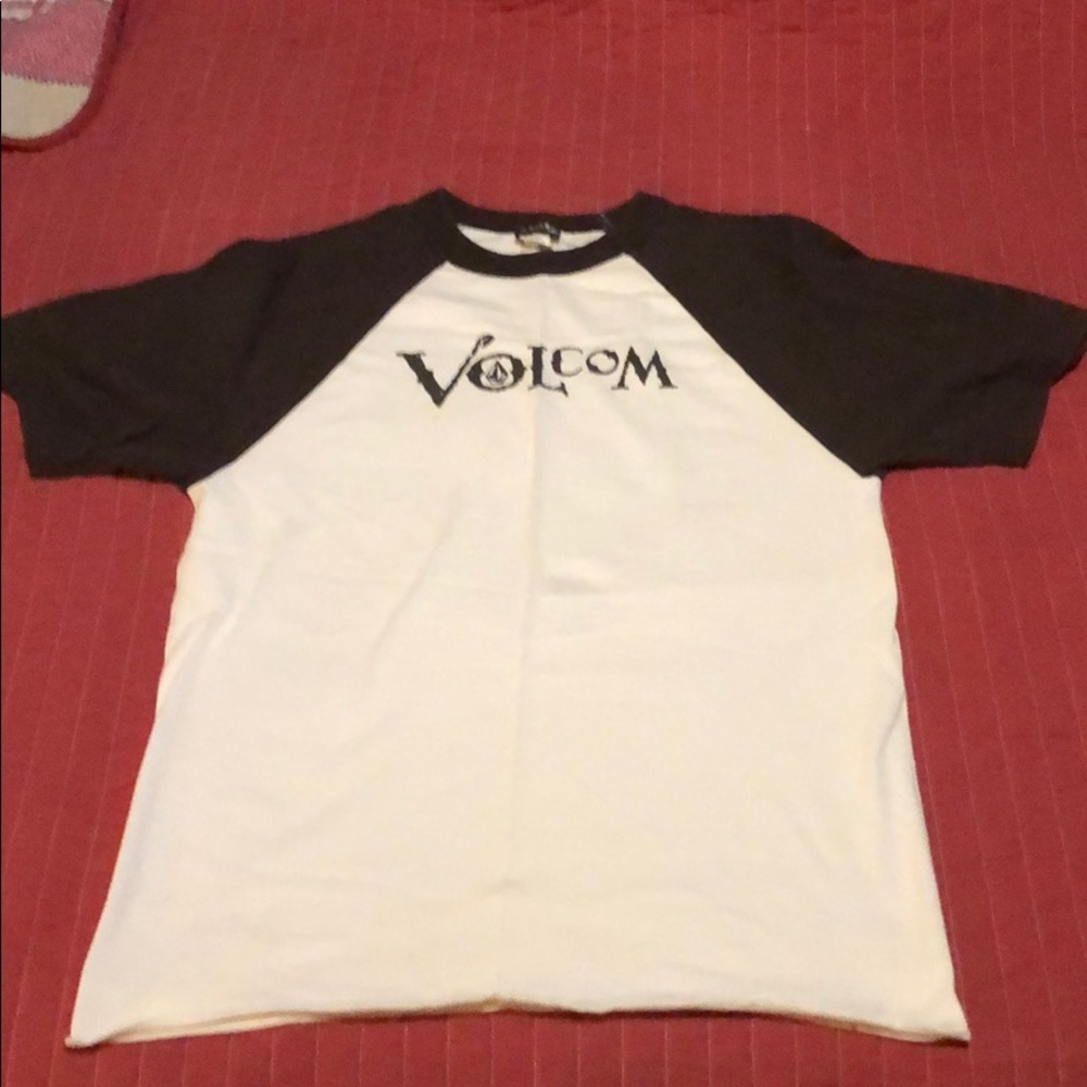 Volcom shirt